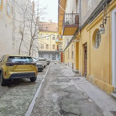 Central Studio Appartamento *